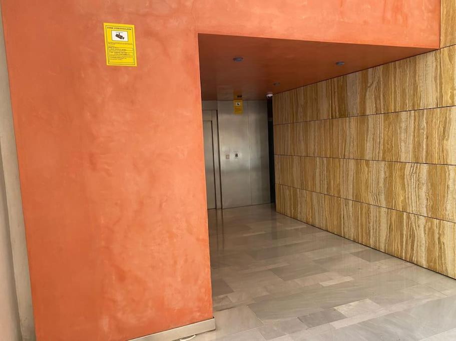Apartamento Nuevo-Luminoso Y Moderno. Parking Gratis!! Sevilla Exterior foto